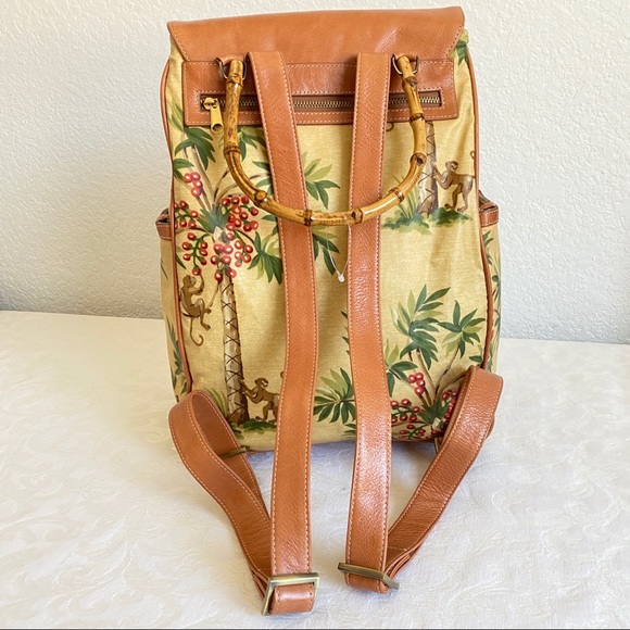 Isabella fiore Palm print backpack - Picture 3 of 11
